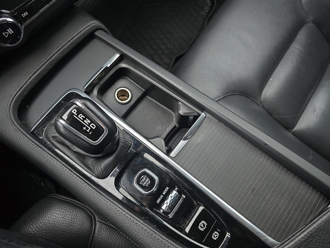 Volvo S90 S90 T4 Momentum aut 2018