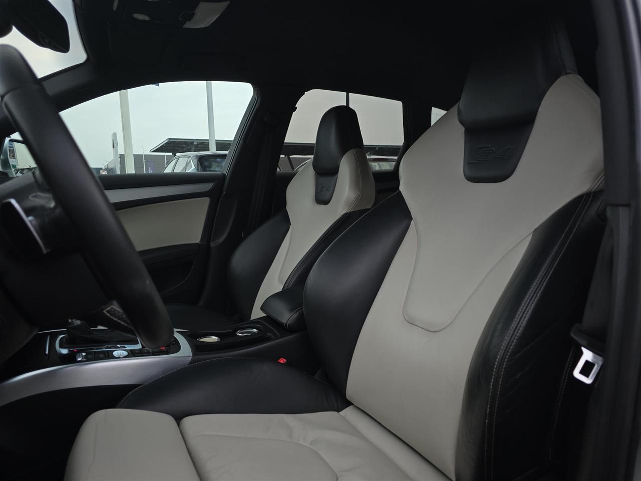Audi A4 S4 3.0 TFSI Quattro S tronic 2009