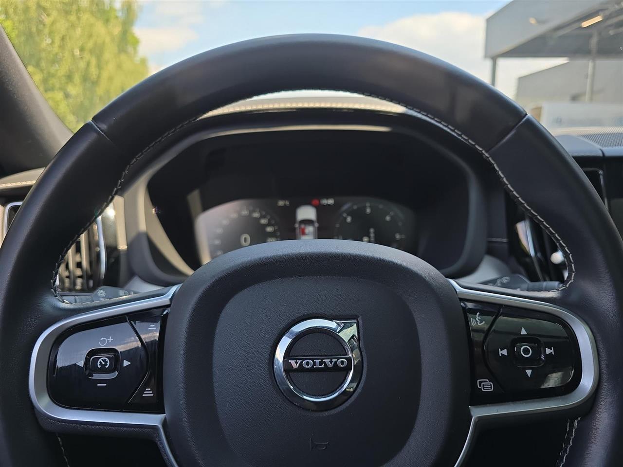 Volvo XC60 XC60 B4 D AWD R-Design aut 2019