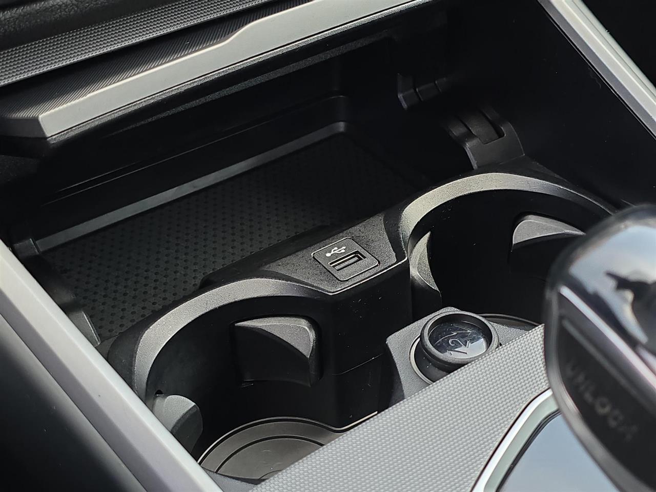 Bmw SERIA 3 318d Business Edition 2021
