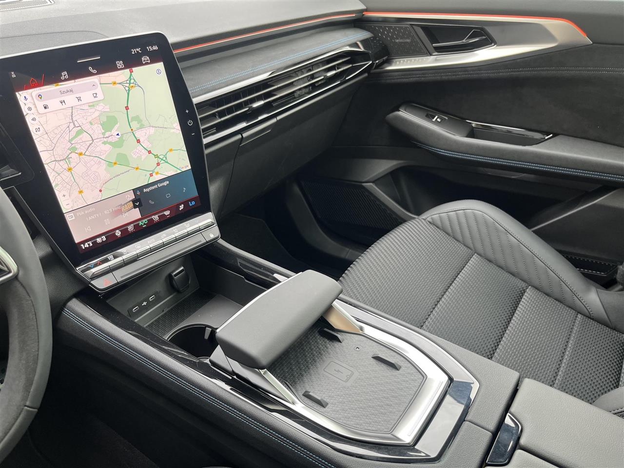 Renault AUSTRAL Austral 1.2 E-Tech Full Hybrid 200 esprit Alpine MMT 2025
