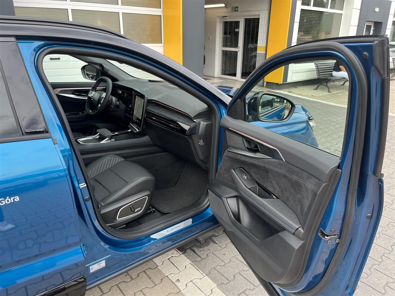 Renault AUSTRAL Austral 1.2 E-Tech Full Hybrid 200 esprit Alpine MMT 2025