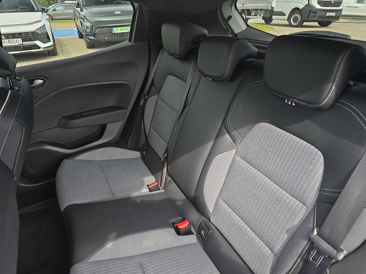 Renault CLIO Clio 1.0 TCe Techno 2024