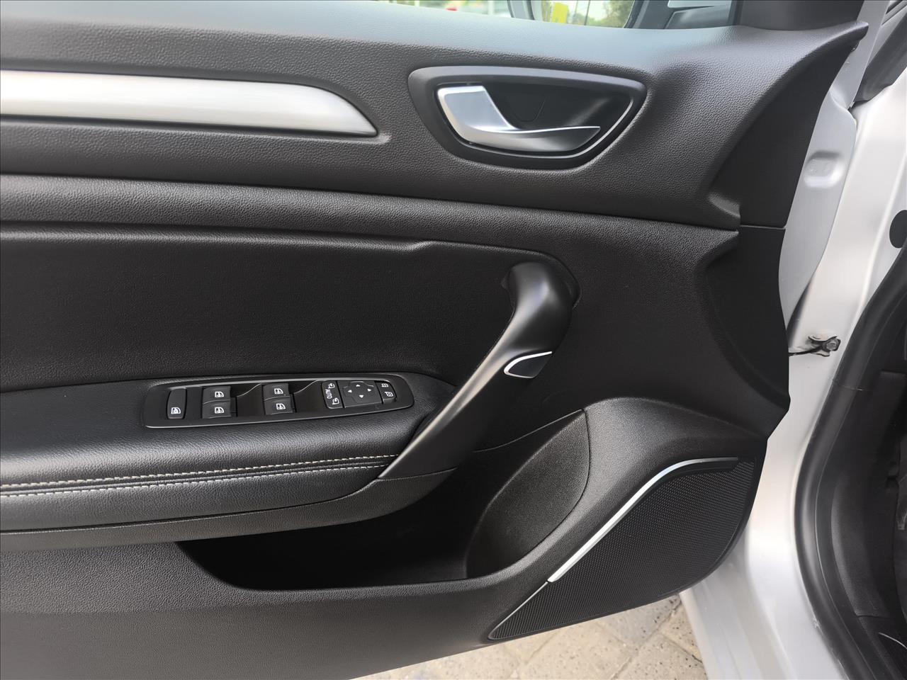 Renault MEGANE Megane 1.5 Blue dCi Intens 2020