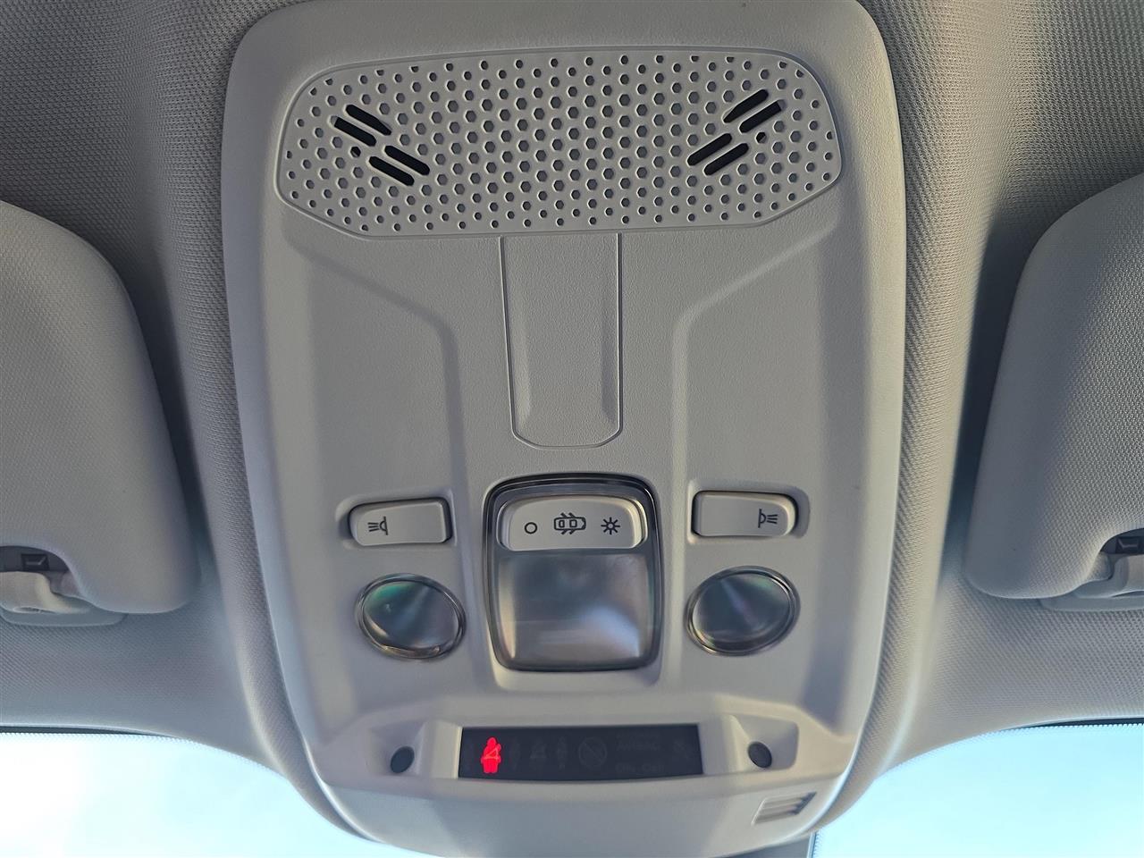 Peugeot 2008 2008 1.5 BlueHDi Allure S&S EAT8 2022