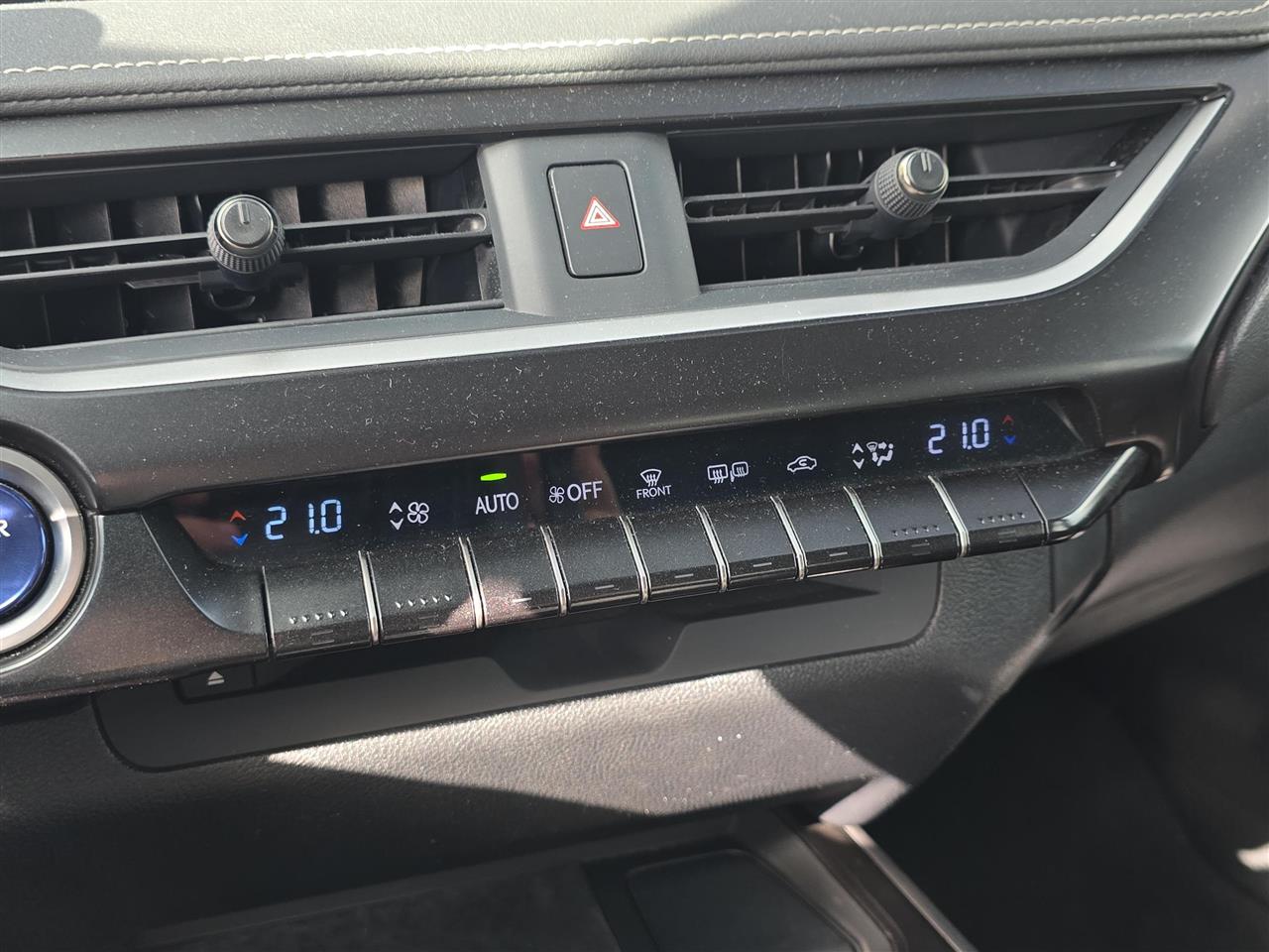 Lexus UX UX 250h GPF Elegance 2WD 2020