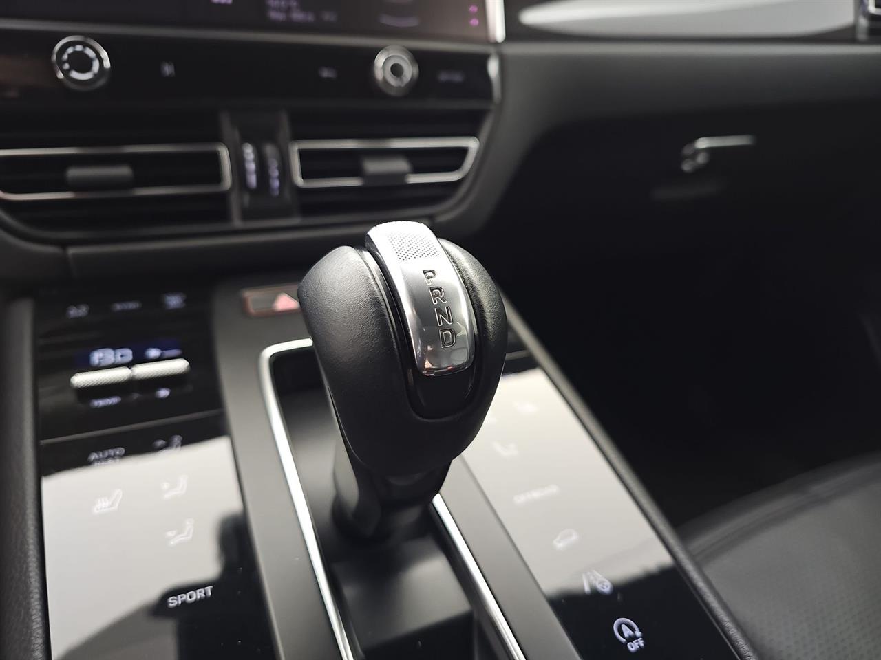 Porsche MACAN Macan 2022