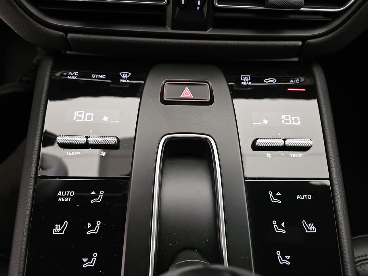 Porsche MACAN Macan 2022