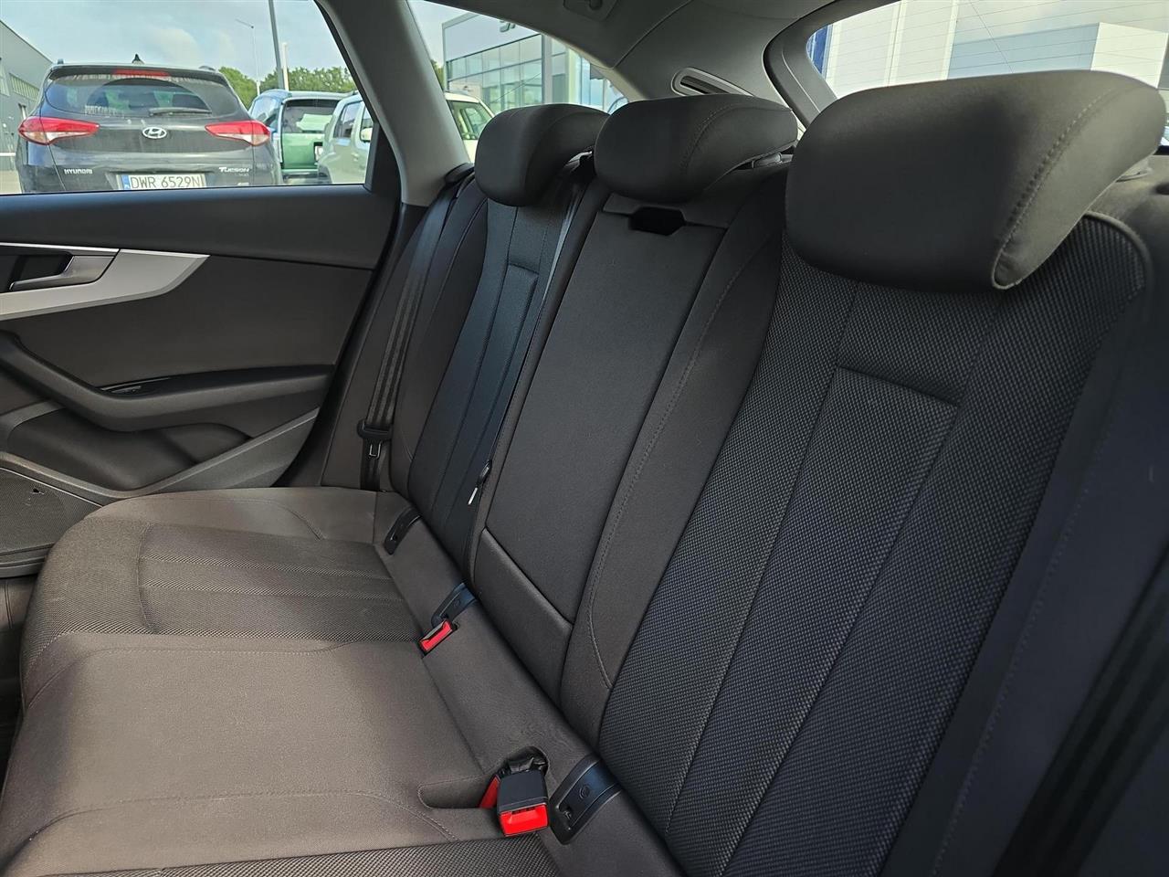 Audi A4 A4 30 TDI mHEV S tronic 2021