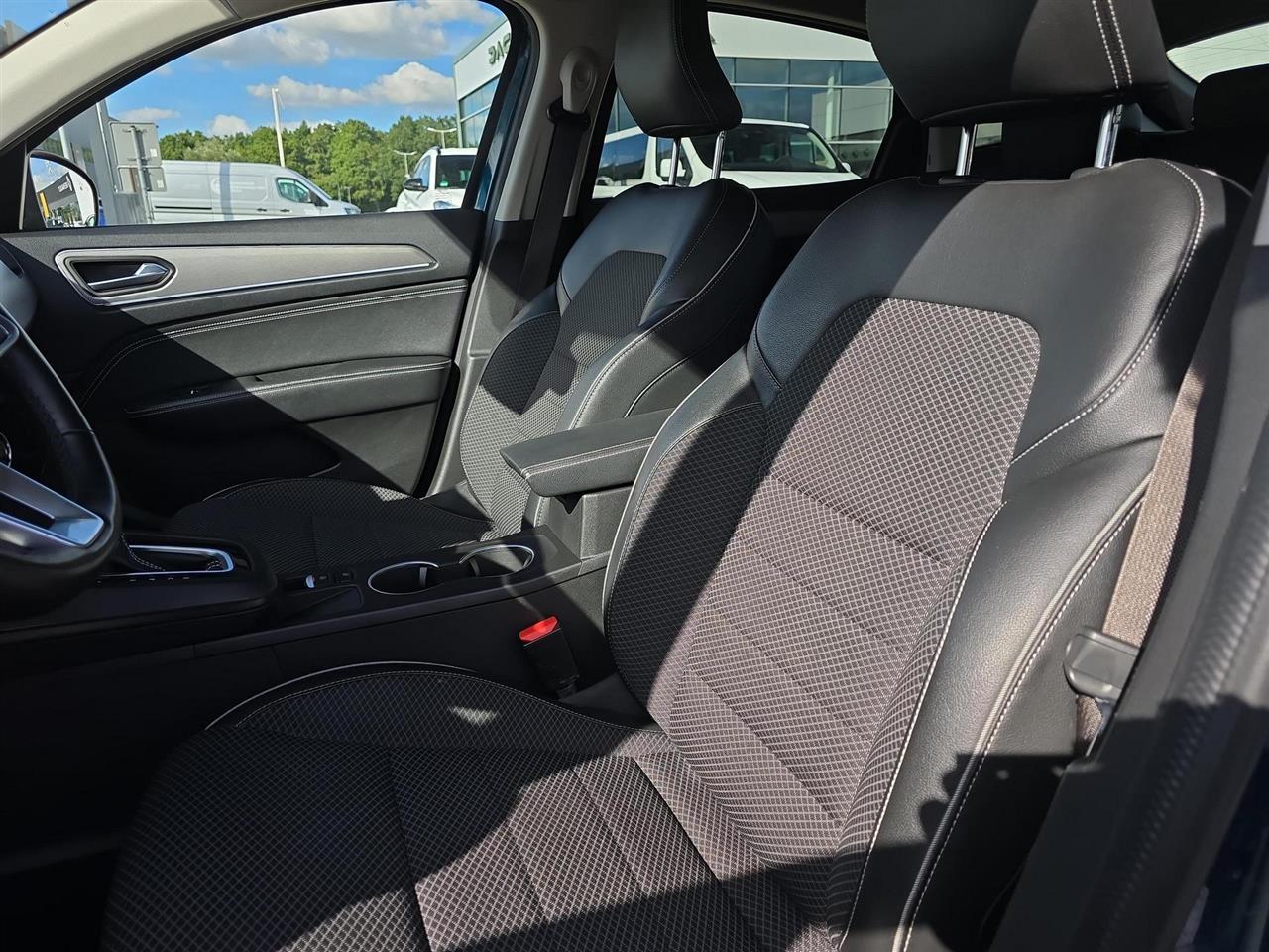 Renault ARKANA Arkana 1.6 E-TECH Intens MMT 2022