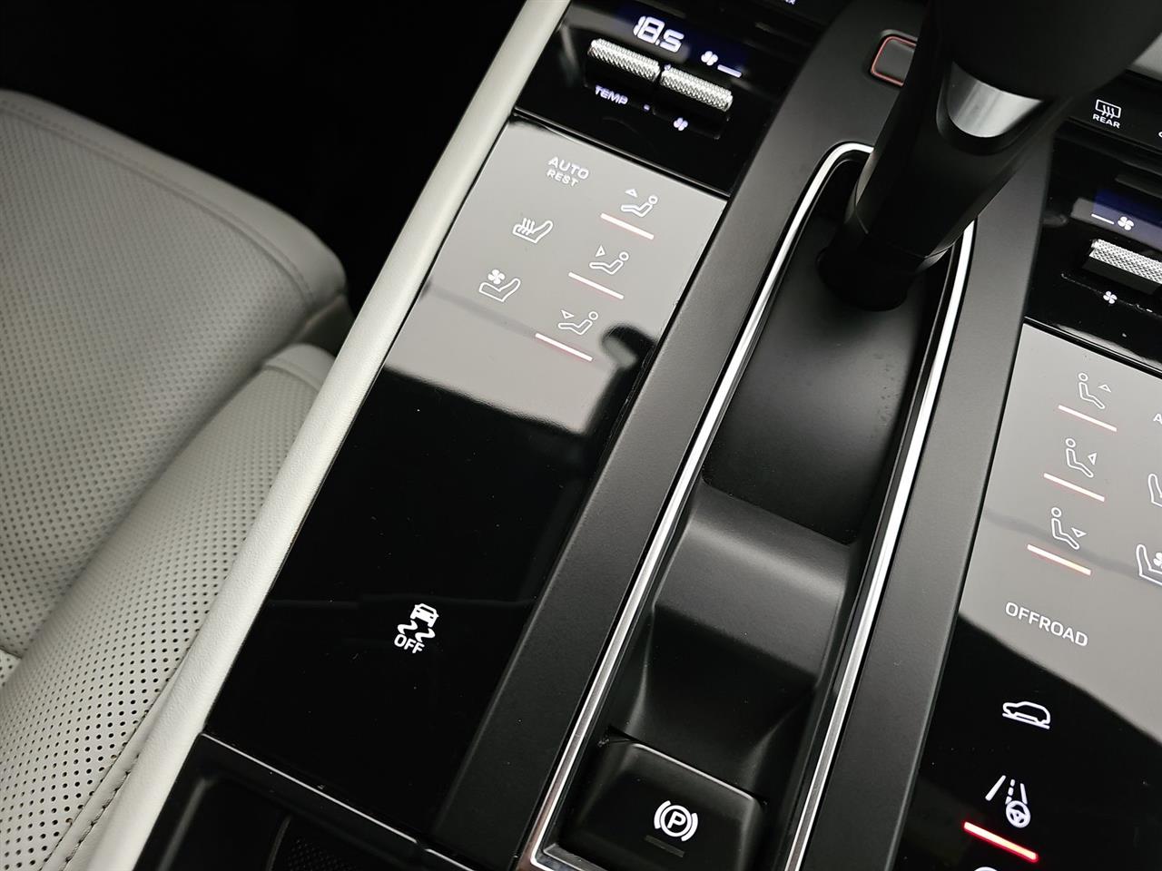 Porsche MACAN Macan 2024