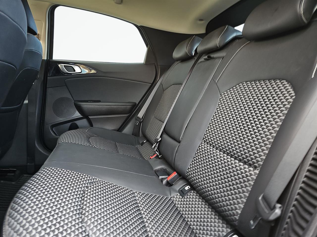 Kia XCEED XCeed 1.6 GDI PHEV L DCT 2022