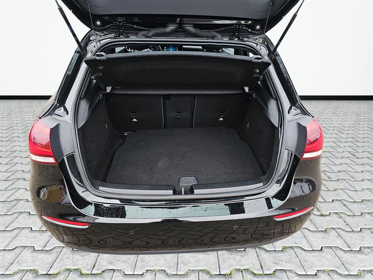 Mercedes-benz A KLASA A 180 2020