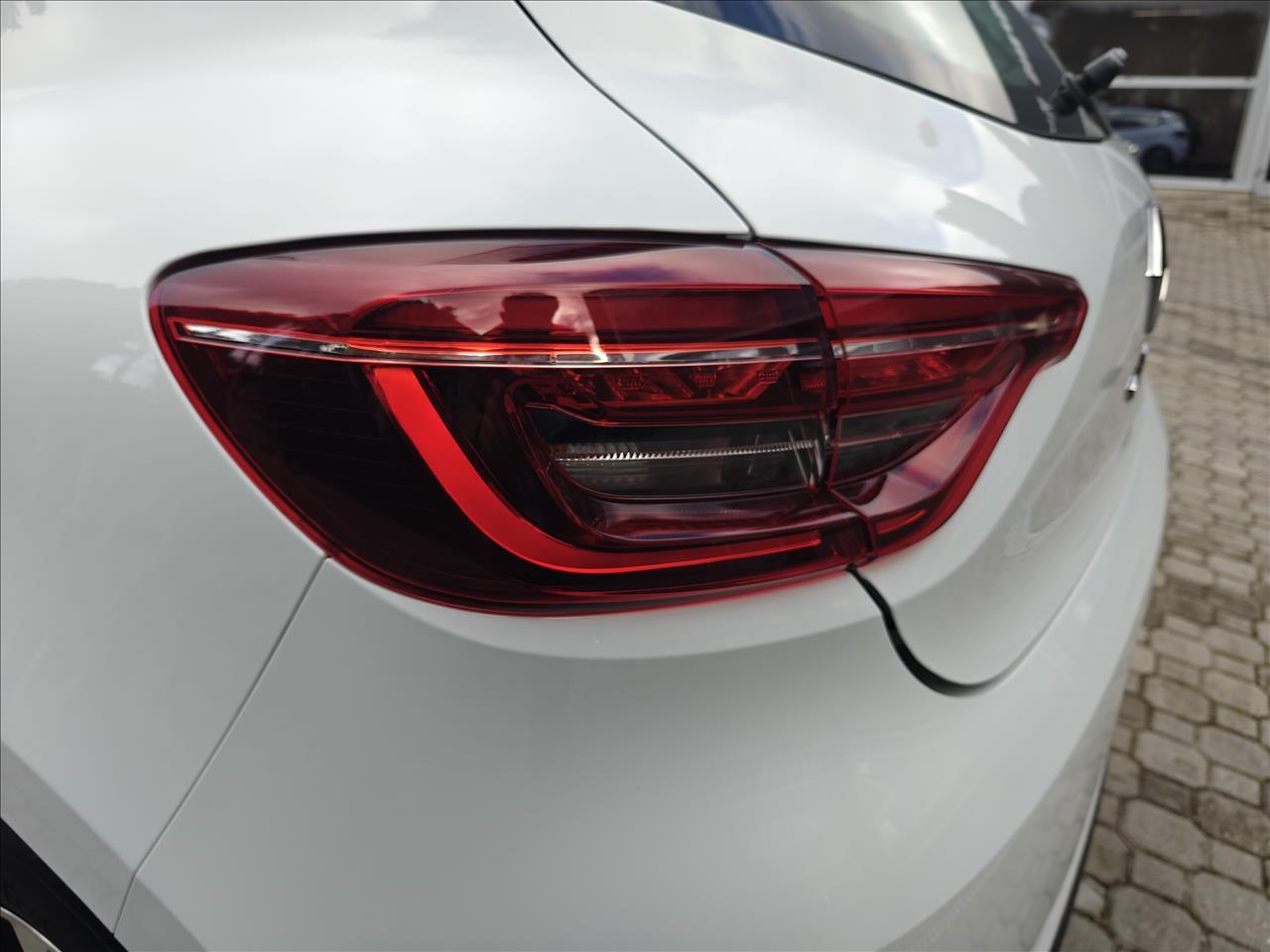 Renault CLIO Clio 1.0 TCe Equilibre LPG 2022