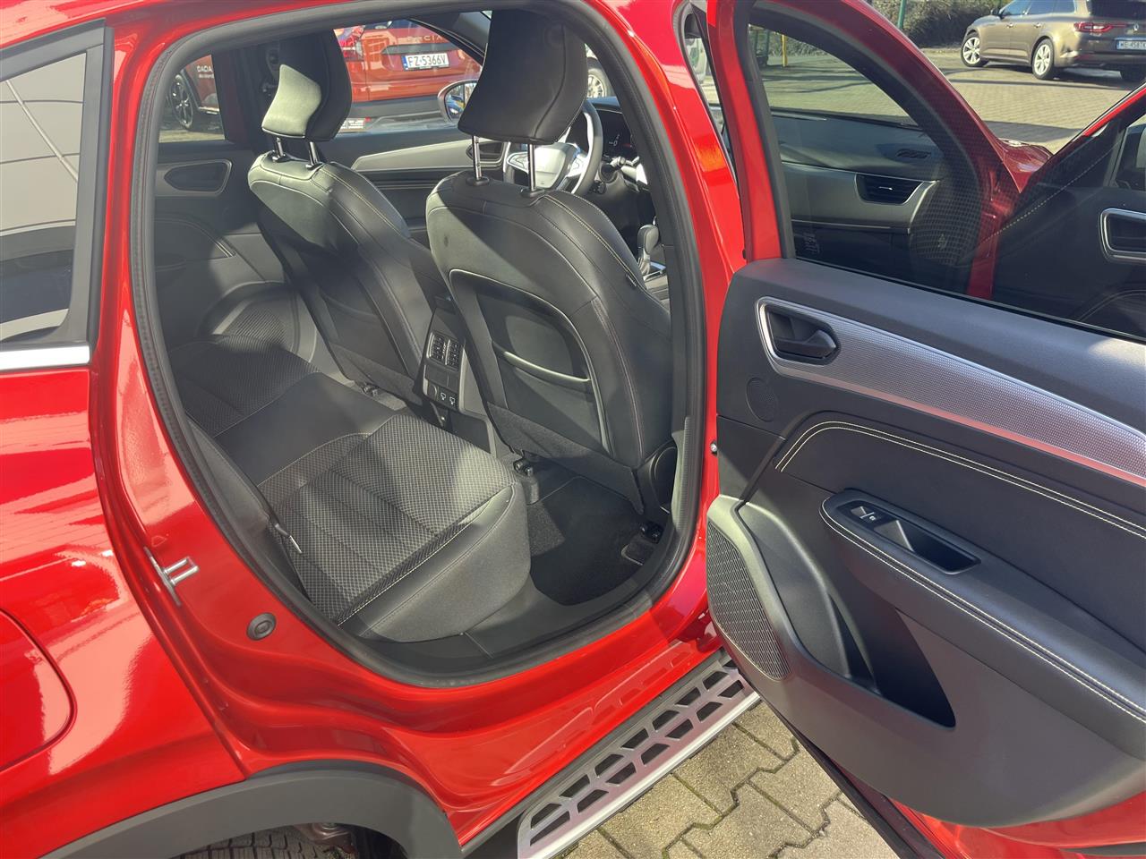 Renault ARKANA Arkana 1.6 E-Tech Full Hybrid 145 Techno MMT 2025
