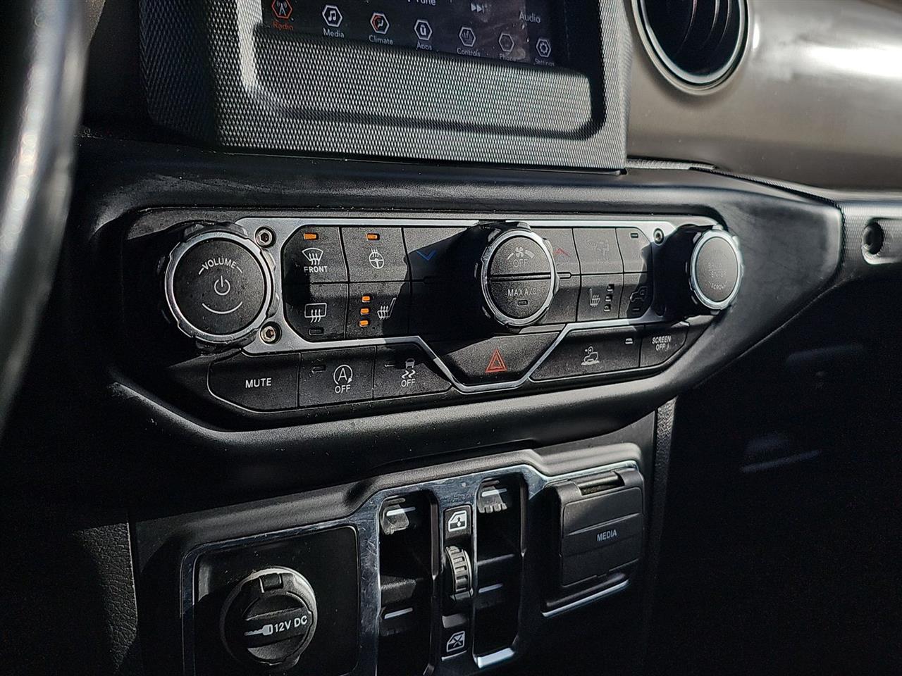 Jeep WRANGLER Wrangler Unlimited GME 2.0 Turbo Sport aut 2022