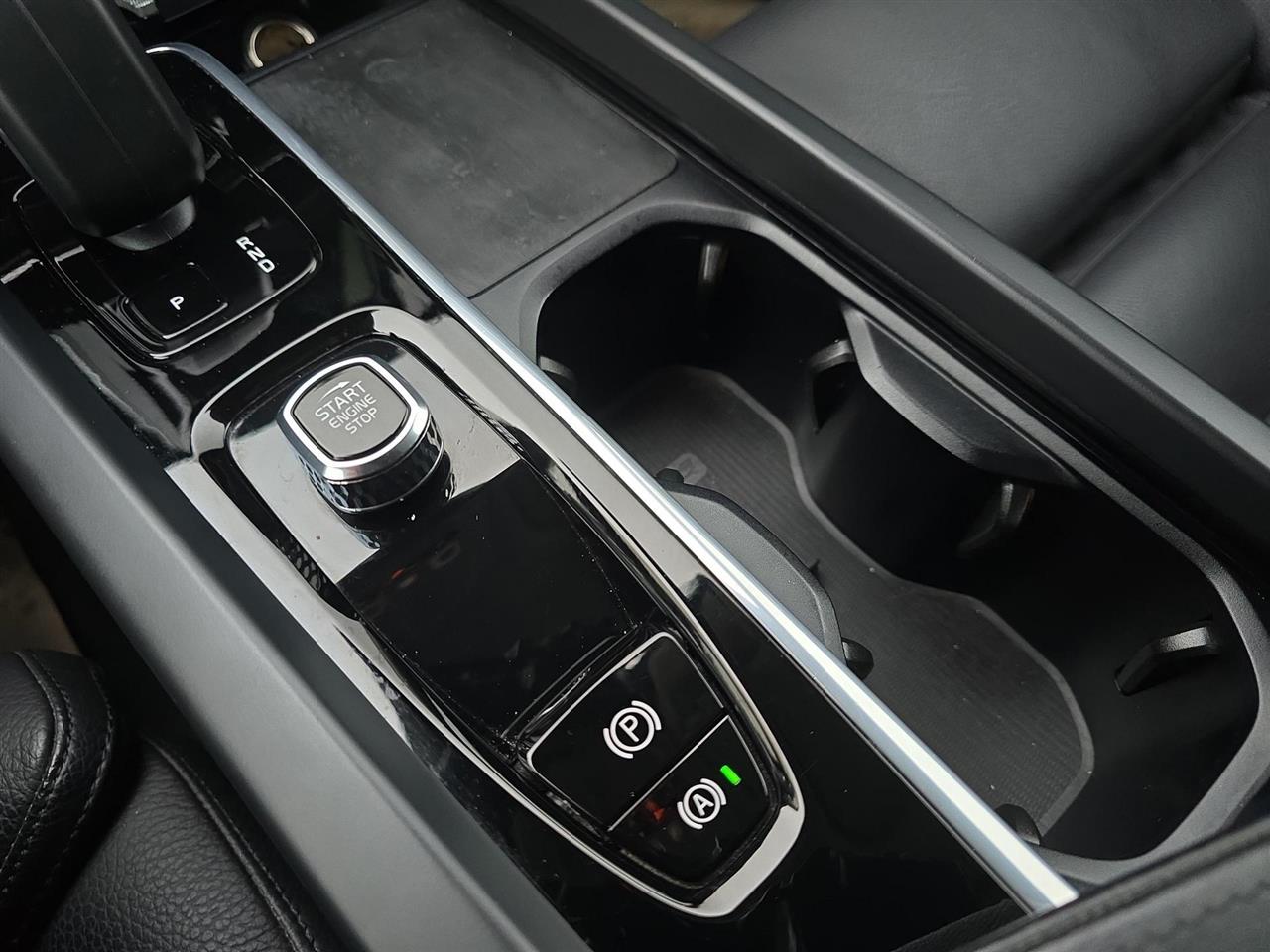 Volvo XC60 XC60 B4 D Plus Bright aut 2022