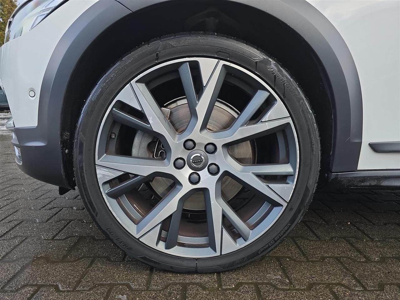 Volvo V90 V90 CC D5 AWD Pro aut 2017