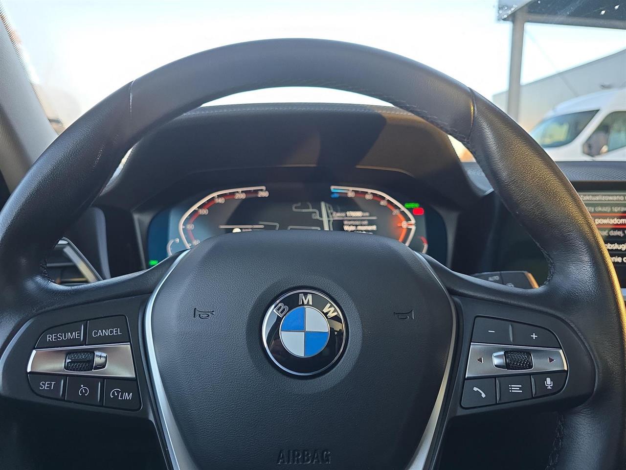 Bmw SERIA 3 320d Luxury Line aut 2021