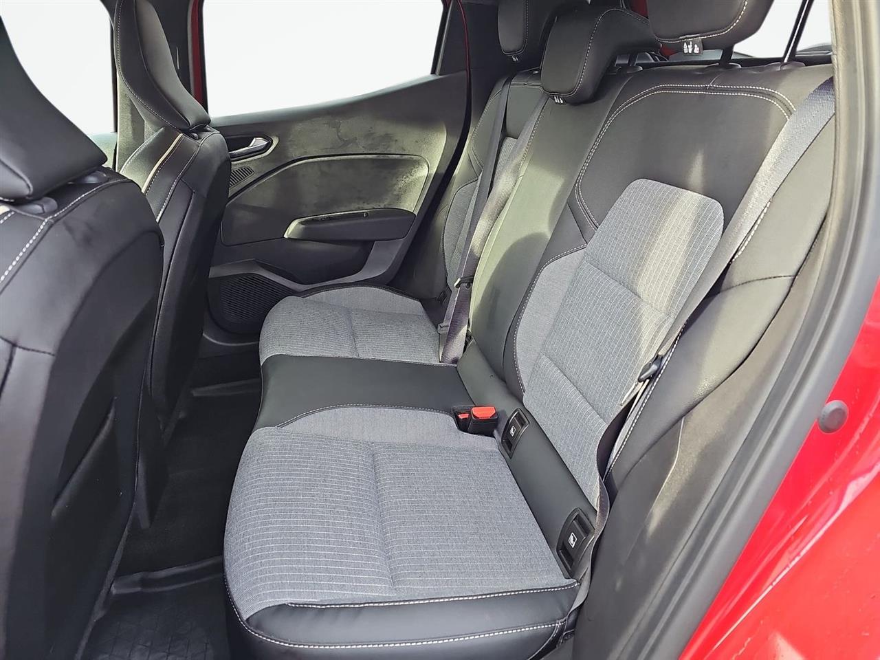 Renault CLIO Clio 1.0 TCe Techno LPG 2024
