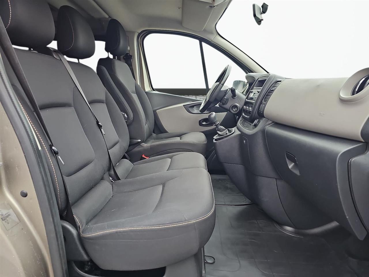 Renault TRAFIC SPACECLASS Trafic Grand SpaceClass 1.6 dCi 2017