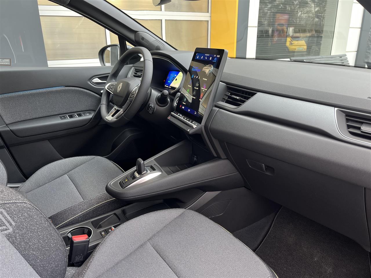 Renault SYMBIOZ Symbioz 1.8 E-Tech Full Hybrid 160 Techno 2025