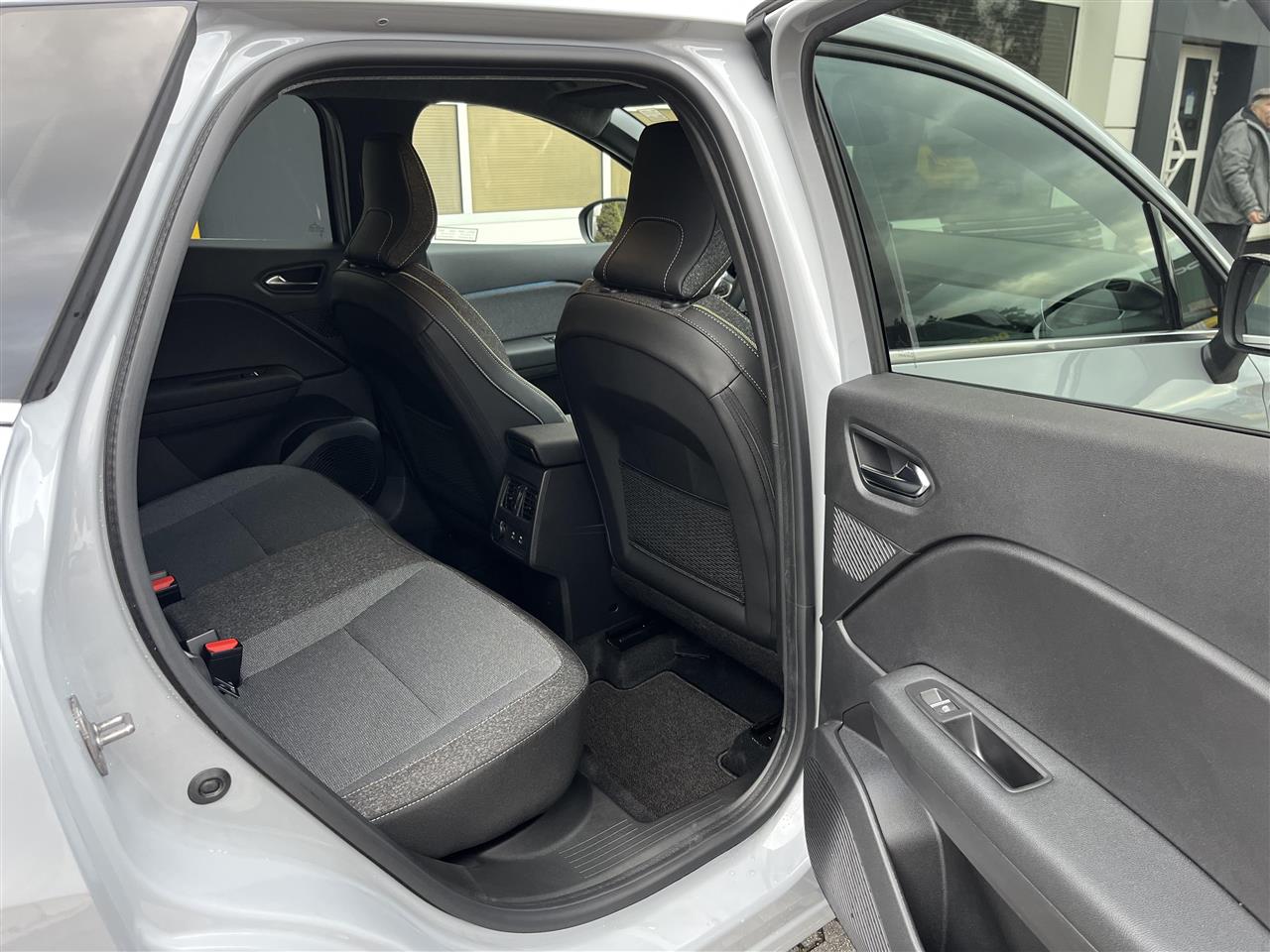 Renault SYMBIOZ Symbioz 1.8 E-Tech Full Hybrid 160 Techno 2025