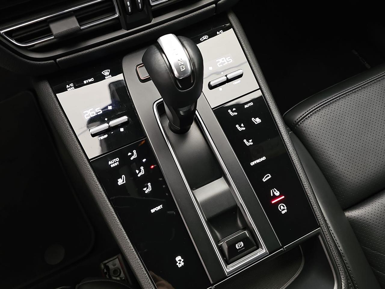 Porsche MACAN Macan 2021