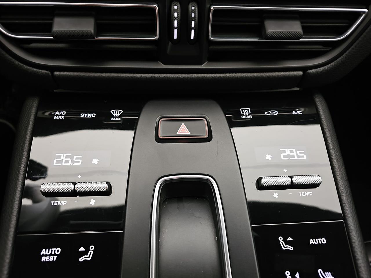 Porsche MACAN Macan 2021