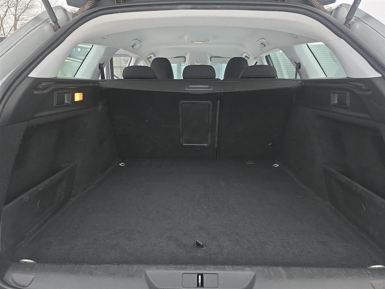 Peugeot 308 308 SW 1.6 BlueHDi Access S&S 2016