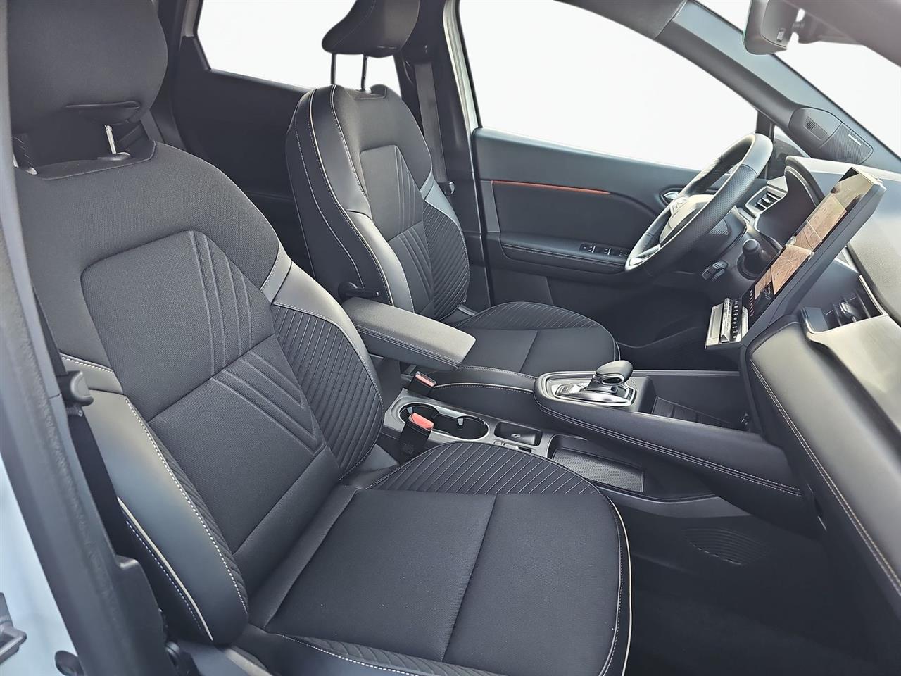 Renault SYMBIOZ Symbioz 1.6 E-Tech Full Hybrid 145 Iconic 2024