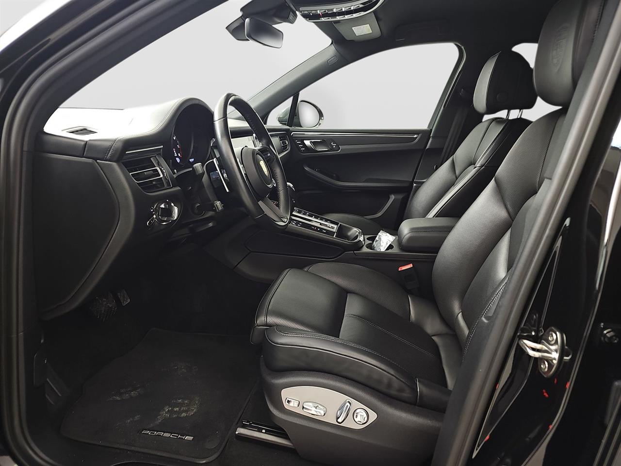 Porsche MACAN Macan T 2023