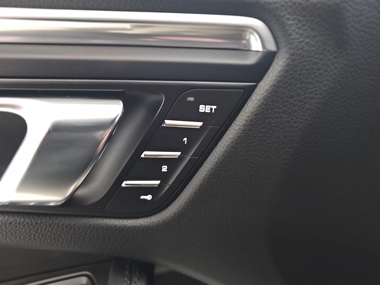 Porsche MACAN Macan T 2023