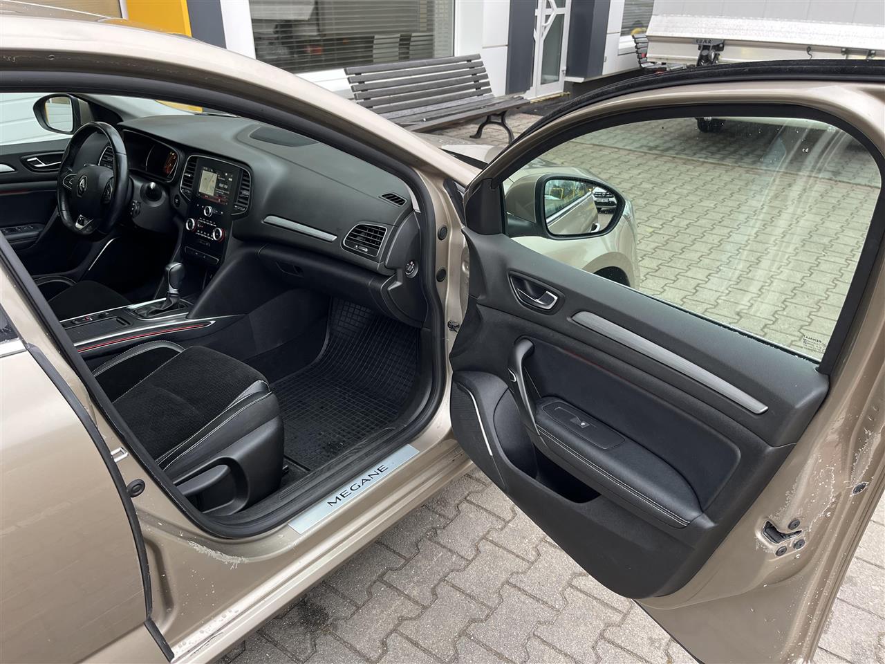 Renault MEGANE Megane 1.2 Energy TCe Intens EDC 2016