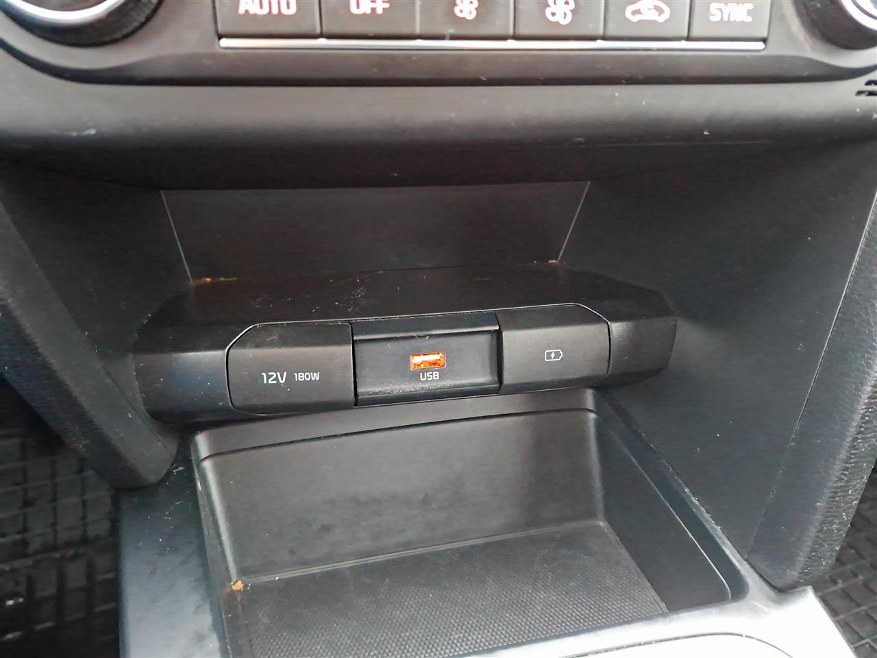 Kia CEE'D Ceed 1.4 T-GDI M 2020