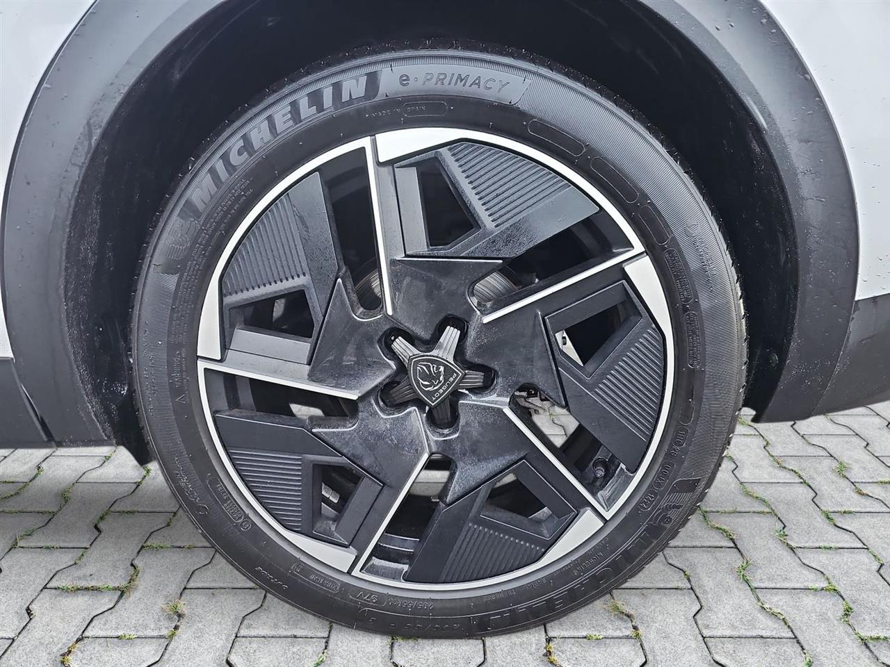 Peugeot 408 408 1.2 PureTech mHEV GT S&S e-DSC6 2024