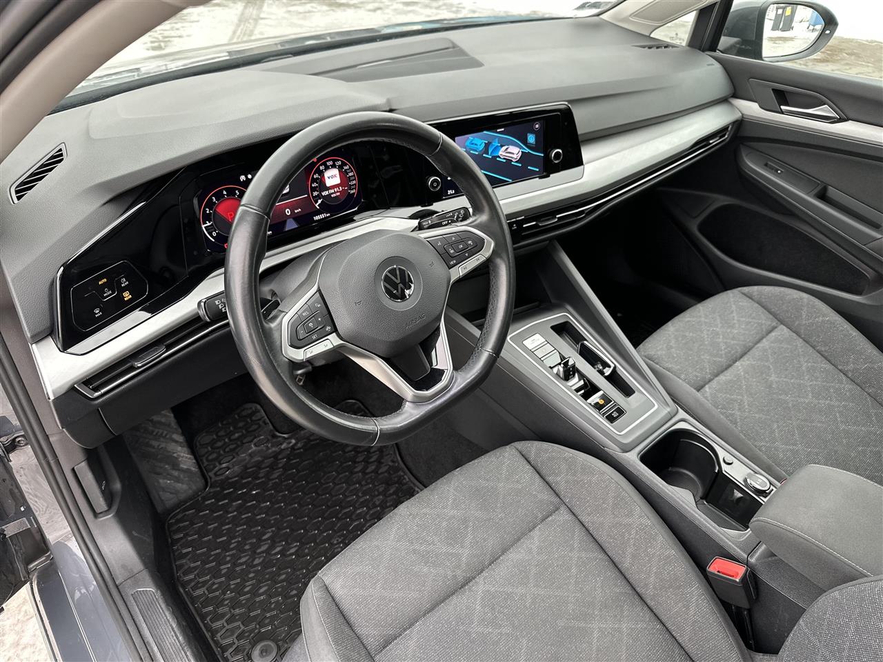 Volkswagen GOLF Golf VIII 1.5 eTSI EVO Life DSG 2021