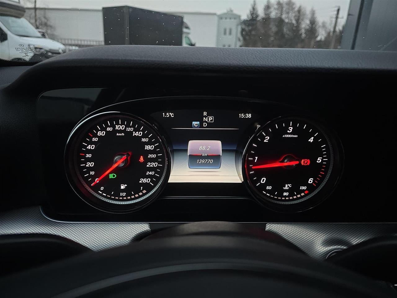 Mercedes-benz E KLASA E 200 d 9G-TRONIC 2016