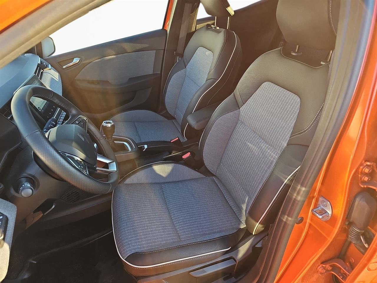 Renault CLIO Clio 1.0 TCe Techno LPG 2025