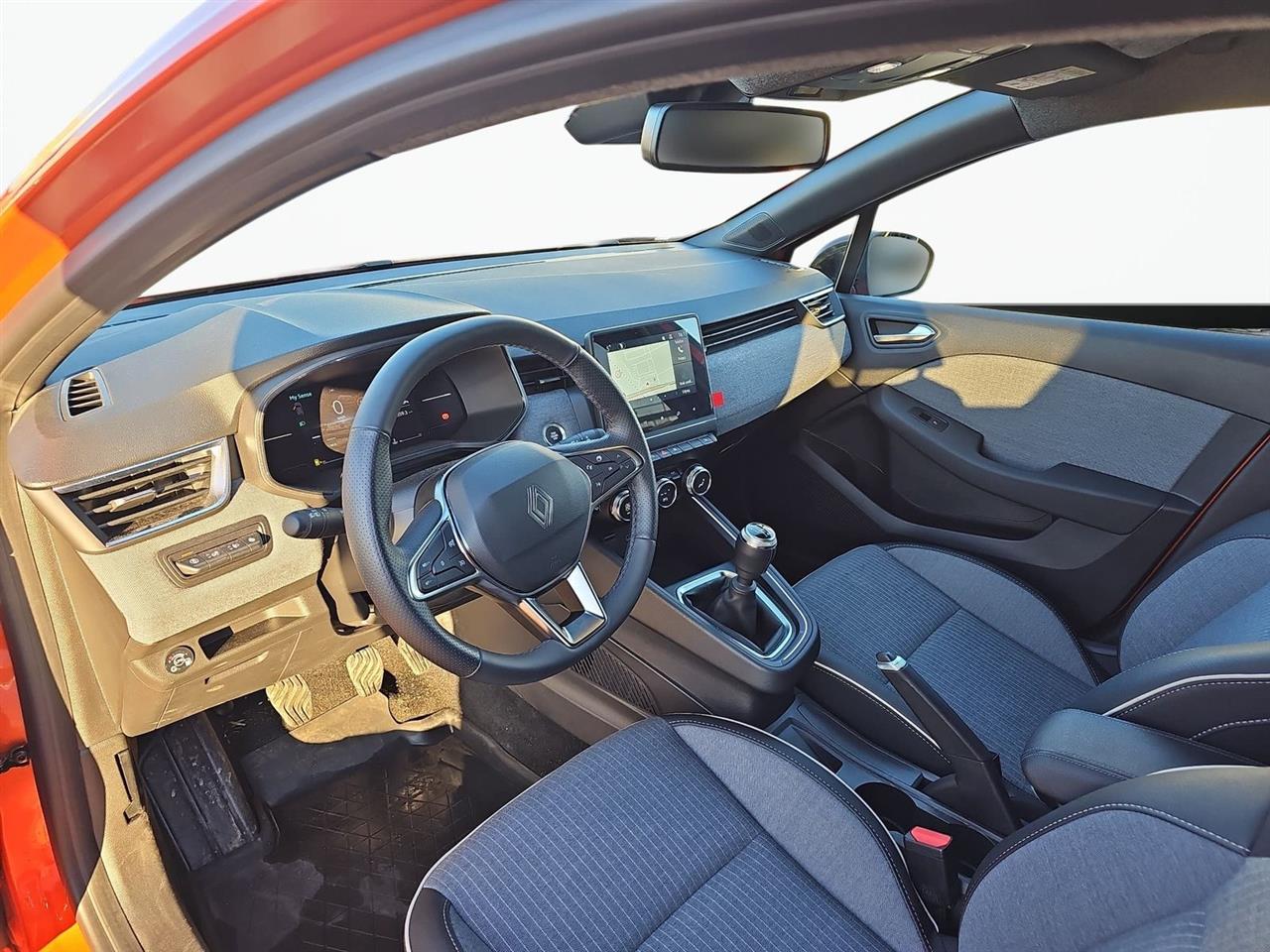 Renault CLIO Clio 1.0 TCe Techno LPG 2025
