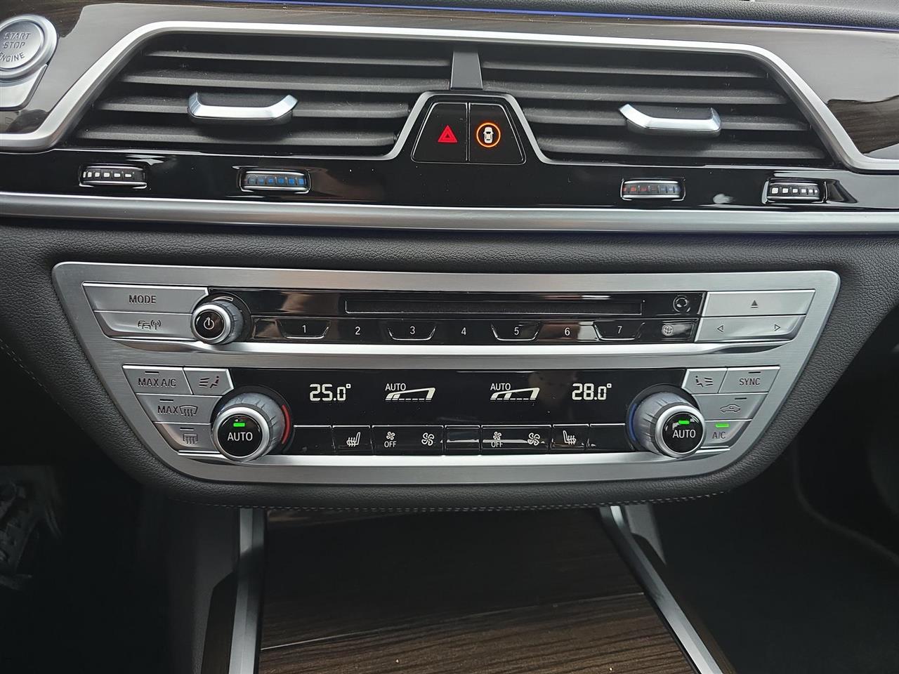 Bmw SERIA 7 730d 2021