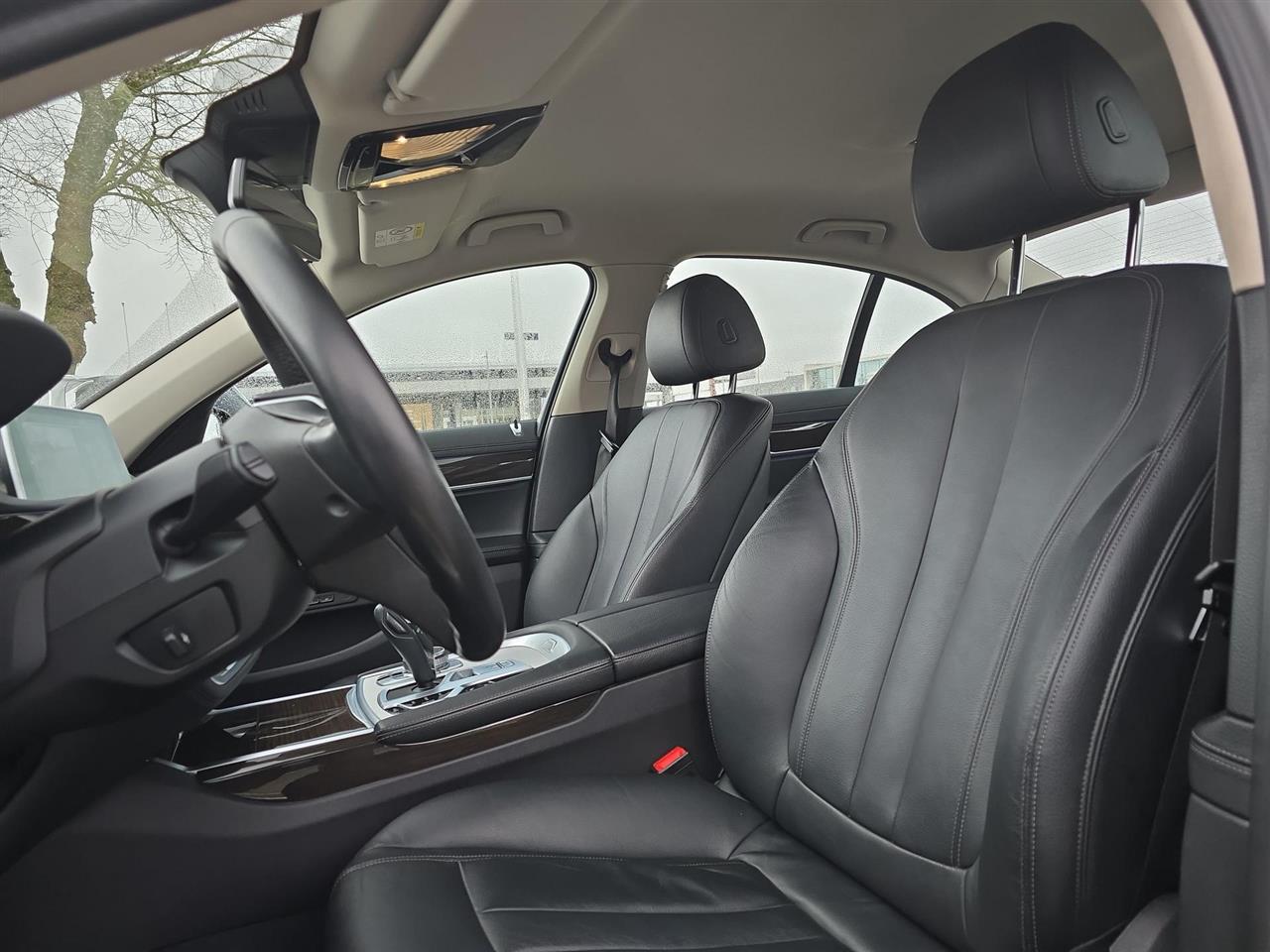 Bmw SERIA 7 730d 2021