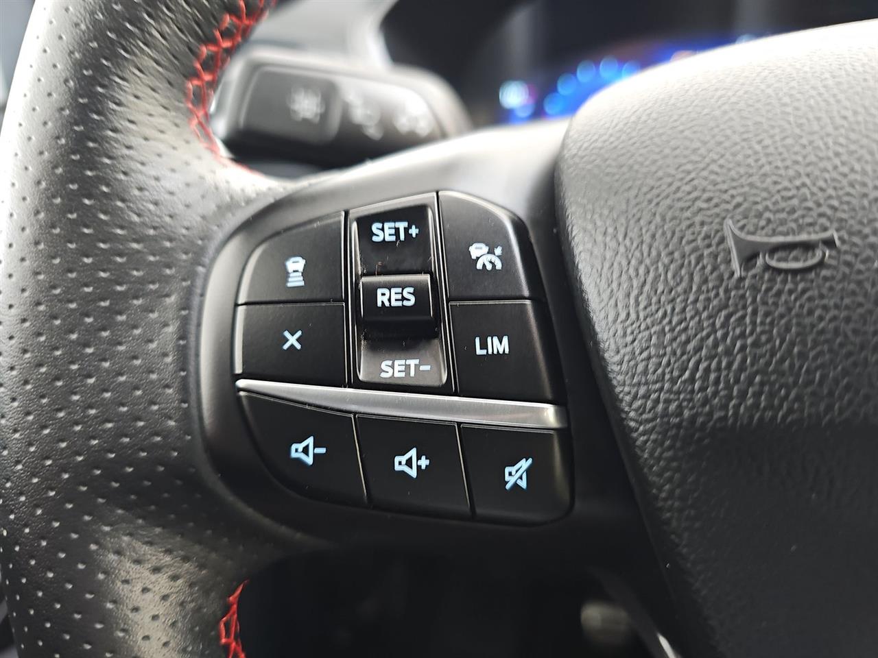 Ford KUGA Kuga 1.5 EcoBoost FWD ST-Line 2021