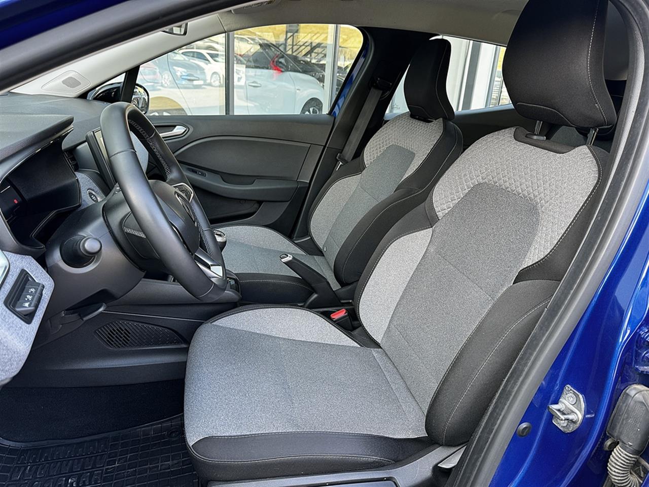 Renault CLIO Clio 1.0 TCe Evolution 2024