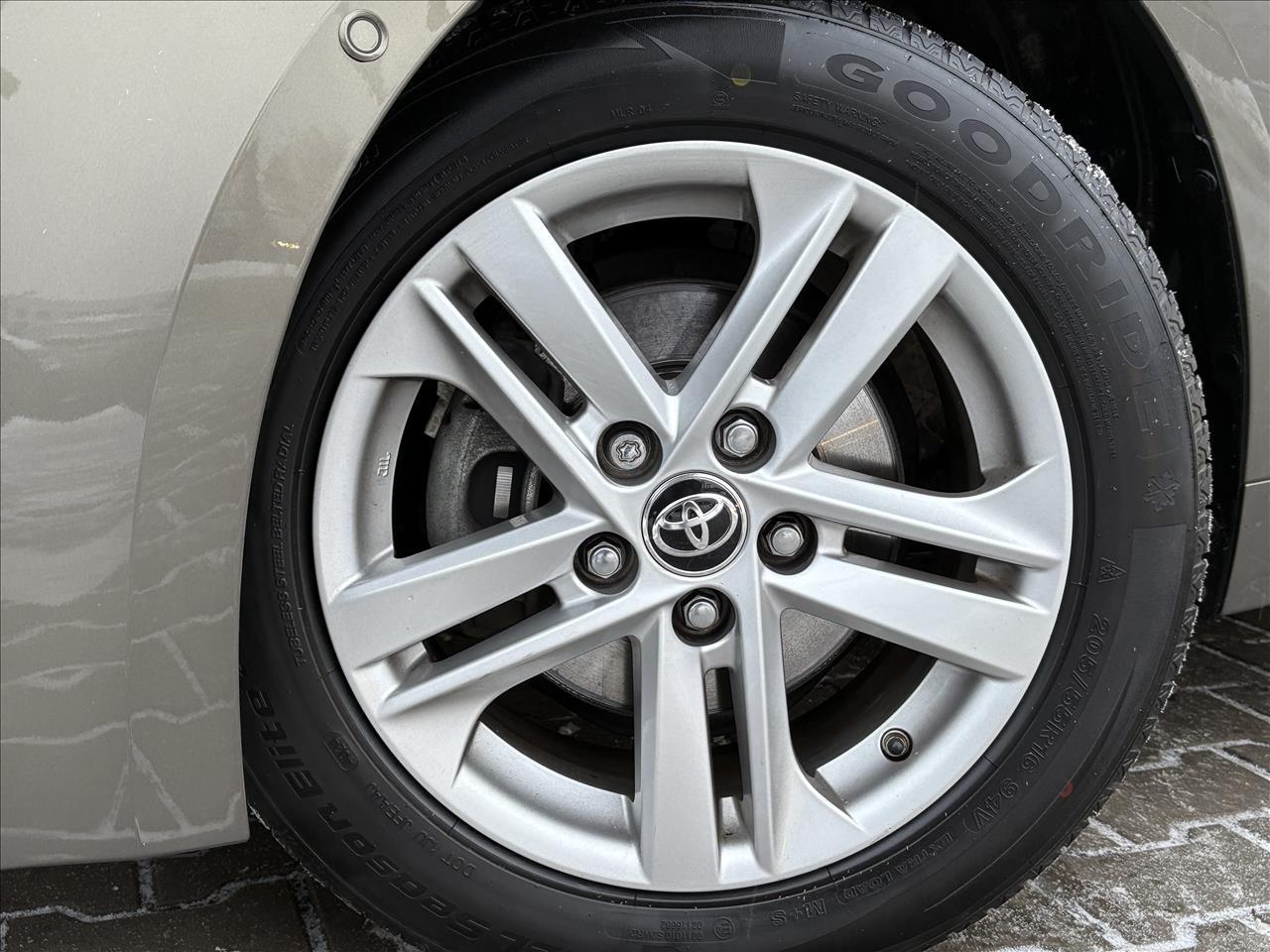 Toyota COROLLA Corolla 1.8 Hybrid Comfort 2022