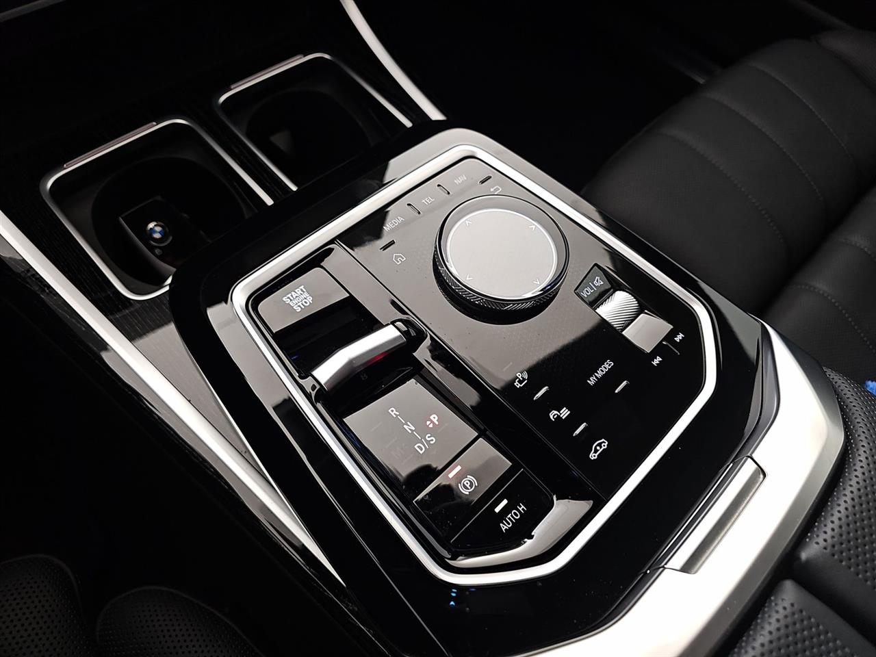 Bmw SERIA 7 740d xDrive mHEV M Sport sport-aut 2023