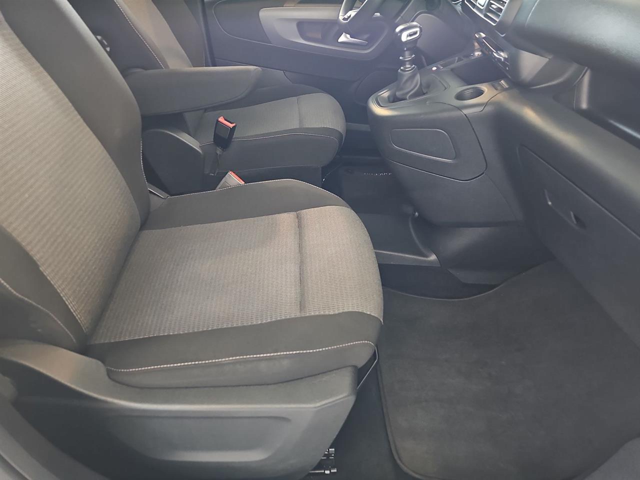 Toyota PROACE CITY VERSO Proace City Verso Long 1.2 D-4T Family 2023