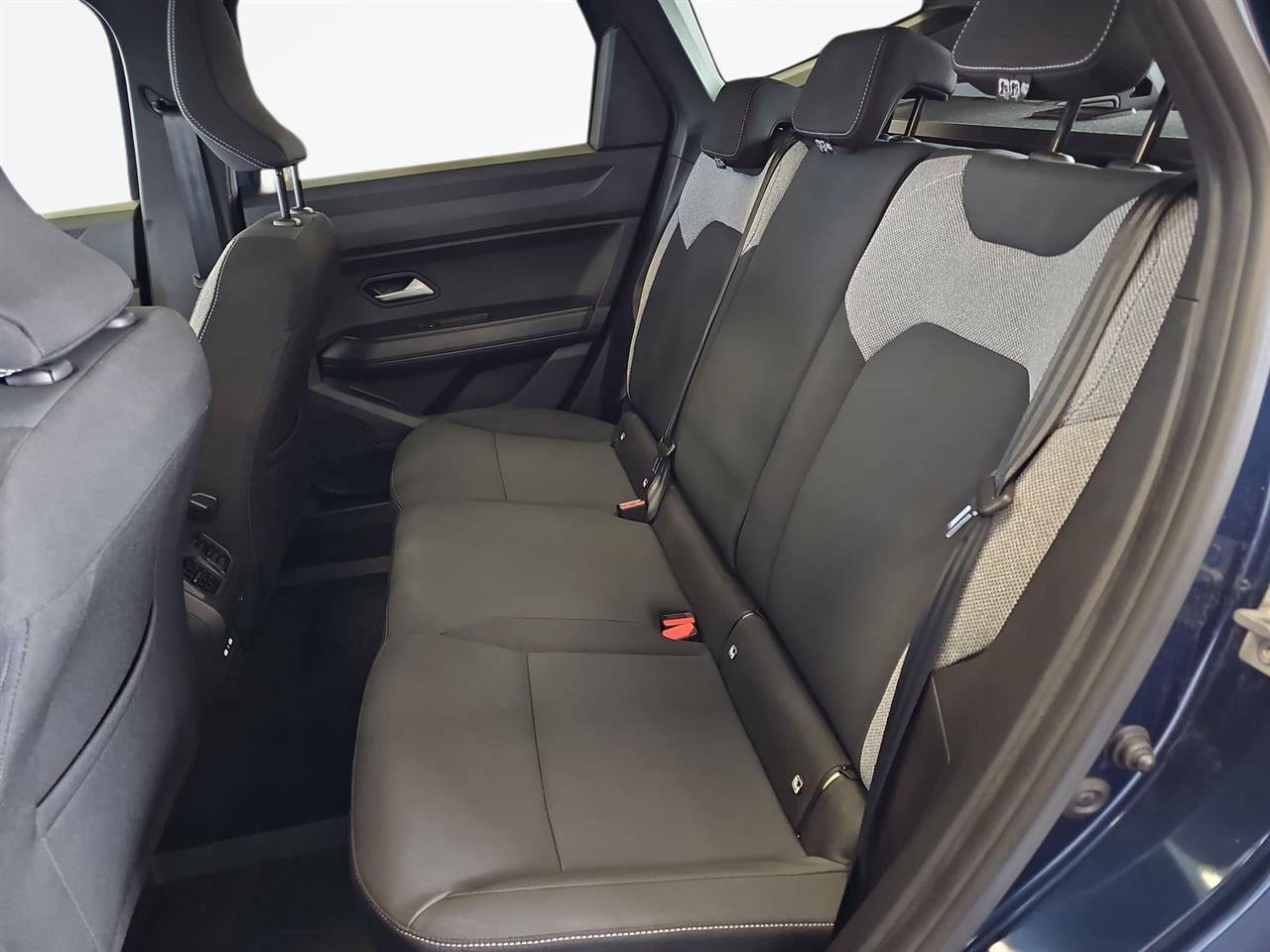Dacia BIGSTER Bigster 1.8 Full Hybrid 155 Journey MMT 2025