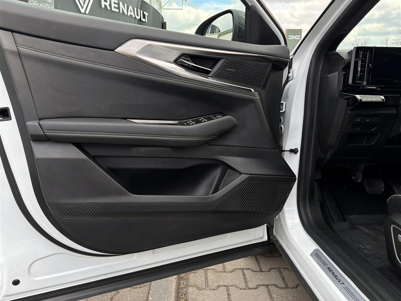 Renault AUSTRAL Austral 1.2 E-Tech Full Hybrid 200 Iconic esprit Alpine MMT 2023