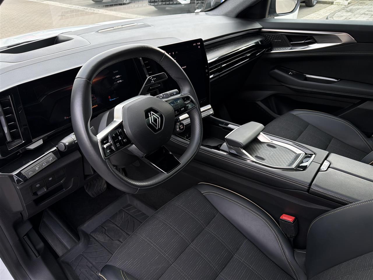 Renault AUSTRAL Austral 1.2 E-Tech Full Hybrid 200 Iconic esprit Alpine MMT 2023